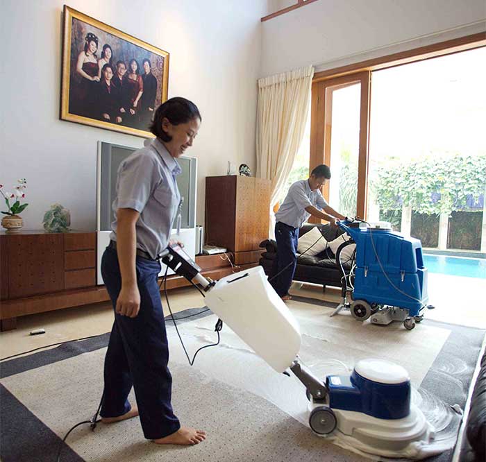 Penyedia Layanan Kebersihan dengan Perlengkapan Cleaning Service Terbaik Membuat Rumah Kinclong!